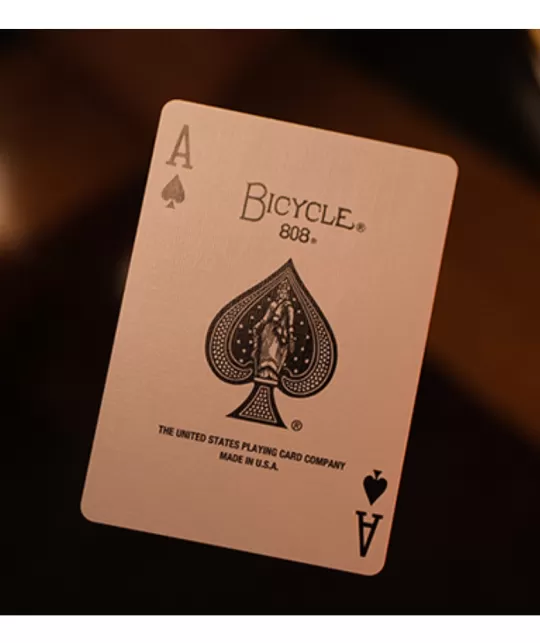 Bicycle Metallic Ruby Playing Cards – Cărți de joc premium | Emagie.ro