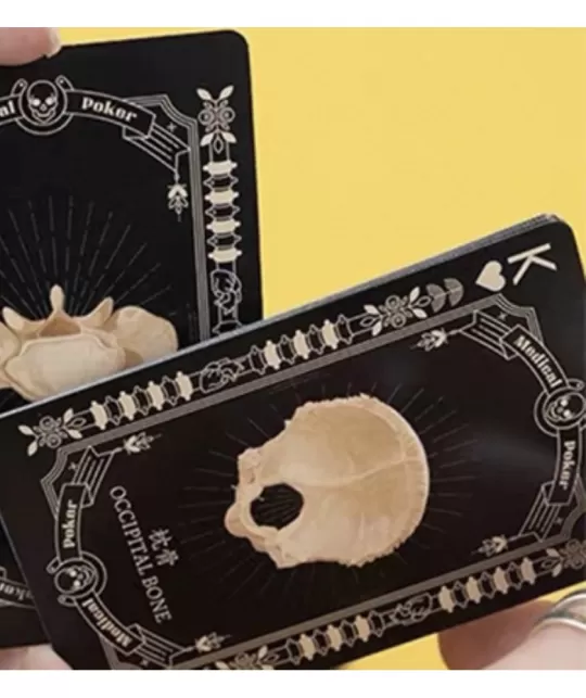 Medical Poker Black Playing Cards – Cărți de joc premium | Emagie.ro