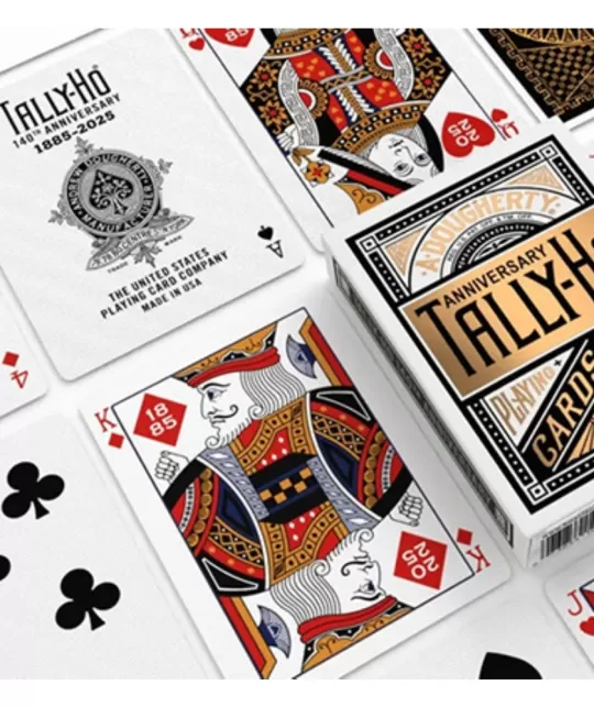Tally Ho 140th Anniversary Metaluxe Playing Cards – Cărți de joc premium | Emagie.ro