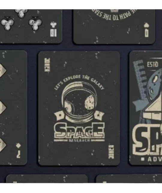 Space Adventure Playing Cards – Cărți de joc premium | Emagie.ro