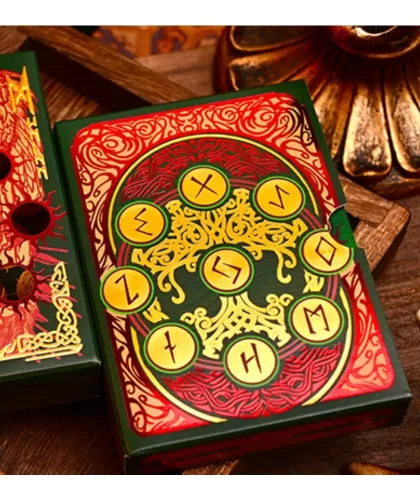 Yggdrasil Norse Myths Playing Cards – Cărți de joc premium | Emagie.ro