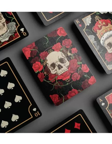 Skulls and Roses Playing Cards – Cărți de joc premium | Emagie.ro
