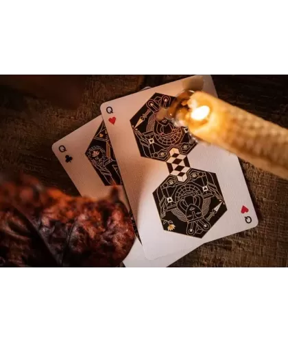 Queen Bee – Cărți de joc premium | Emagie.ro