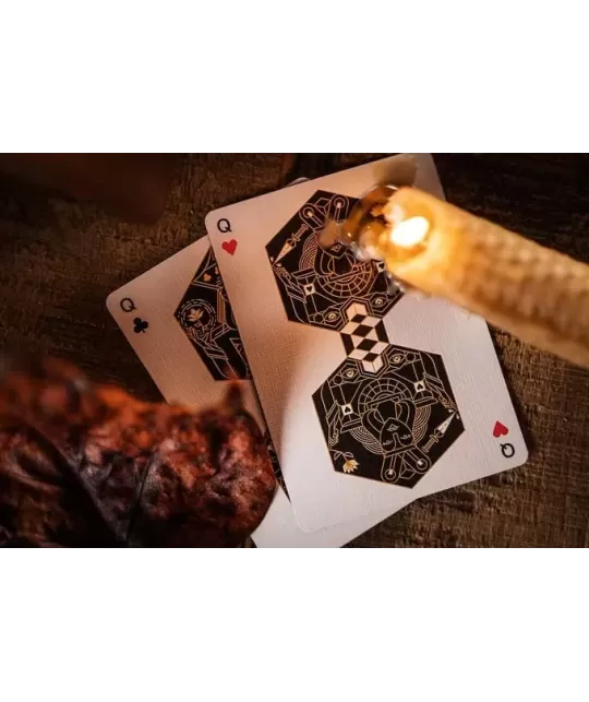 Queen Bee – Cărți de joc premium | Emagie.ro