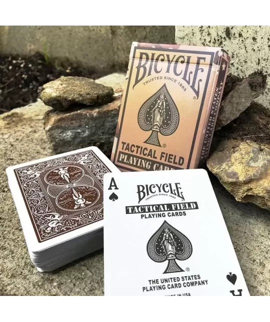Bicycle Tactical Field Desert Brown – Cărți de joc premium | Emagie.ro