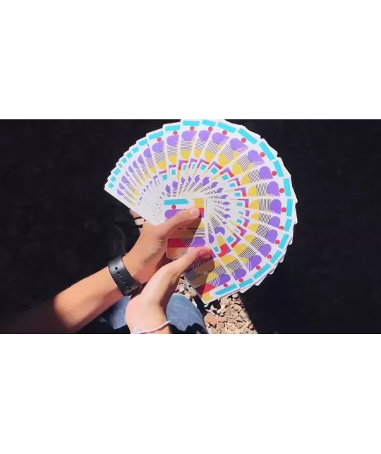 Crujir – Playing Cards premium | Emagie.ro