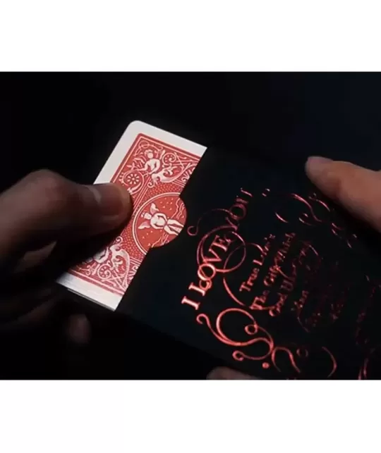 Love Promise Rosu – Cărți de joc premium | Emagie.ro