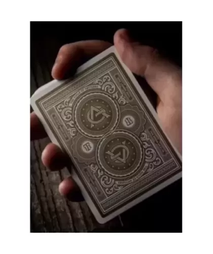 Artisan Alb by Theory 11 – Cărți de joc premium | Emagie.ro 2