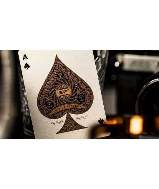 007 James Bond by theory11 – Cărți de joc premium | Emagie.ro