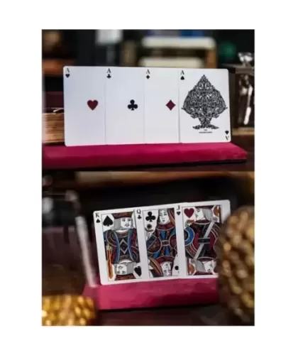 Luxury Sword T Red by TCC – Cărți de joc premium | Emagie.ro 2