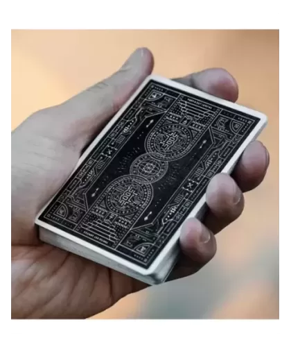 Bitcoin Black by Patrick Kun – Cărți de joc premium | Emagie.ro 2