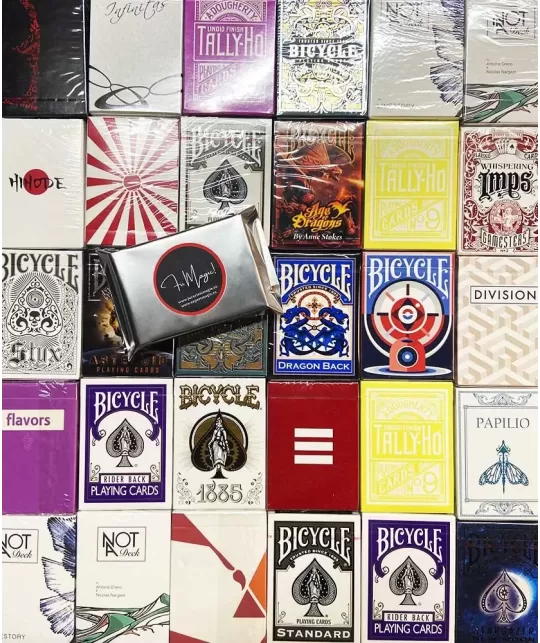 Mystery DECK Grey – Cărți de joc premium | Emagie.ro