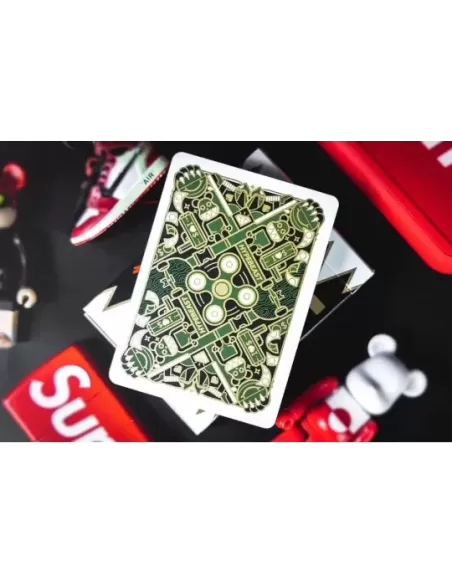 Hypebeast by Riffle Shuffle – Premium Playing Cards | Emagie.ro