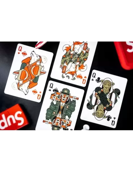 Hypebeast by Riffle Shuffle – Premium Playing Cards | Emagie.ro