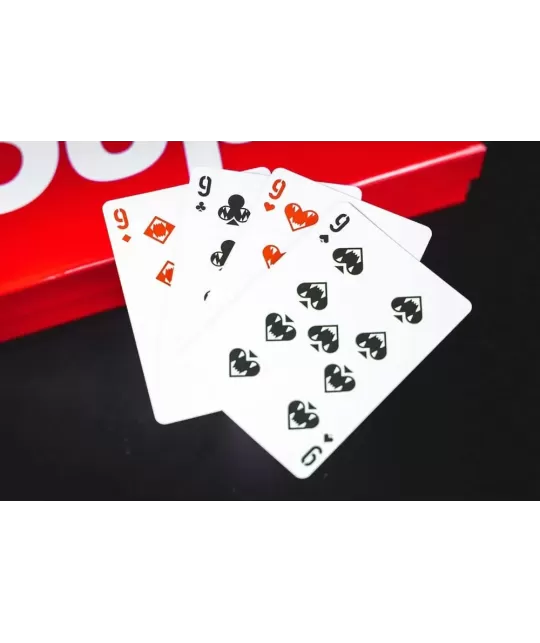 Hypebeast by Riffle Shuffle – Premium Playing Cards | Emagie.ro