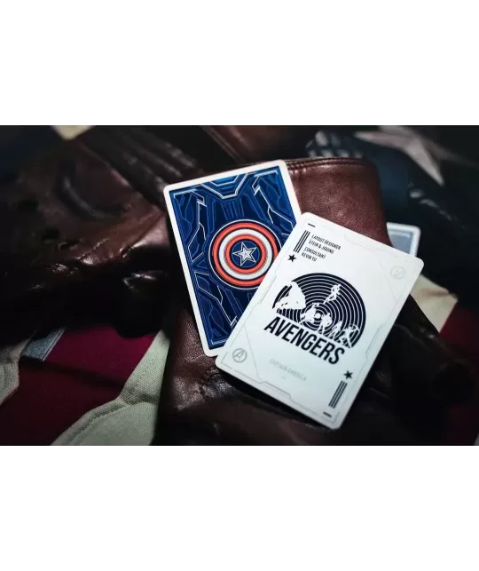 Captain America – Cărți de joc premium | Emagie.ro