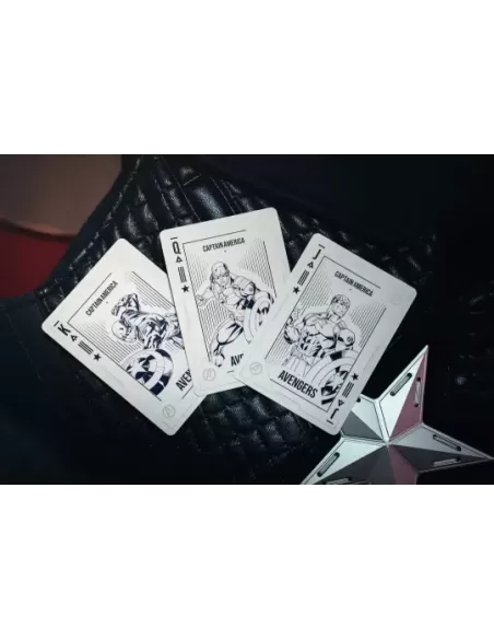 Captain America – Cărți de joc premium | Emagie.ro