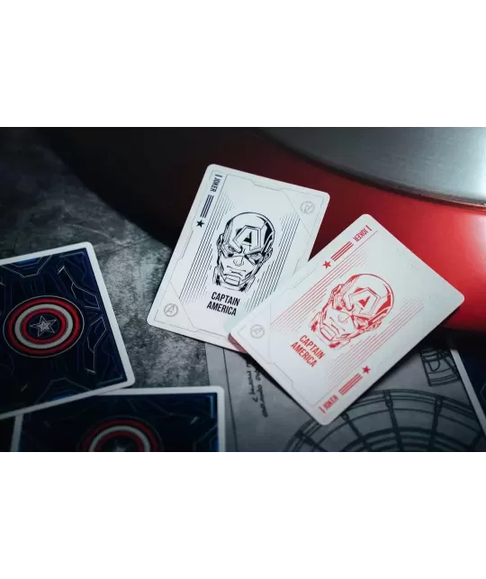 Captain America – Cărți de joc premium | Emagie.ro