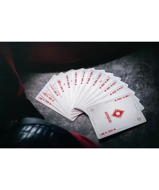 Captain America – Cărți de joc premium | Emagie.ro