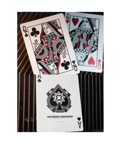 Mechanic Shiner Deck – Cărți de joc premium | Emagie.ro 2