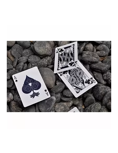 Totem Limited Edition Red – Premium Playing Cards | Emagie.ro