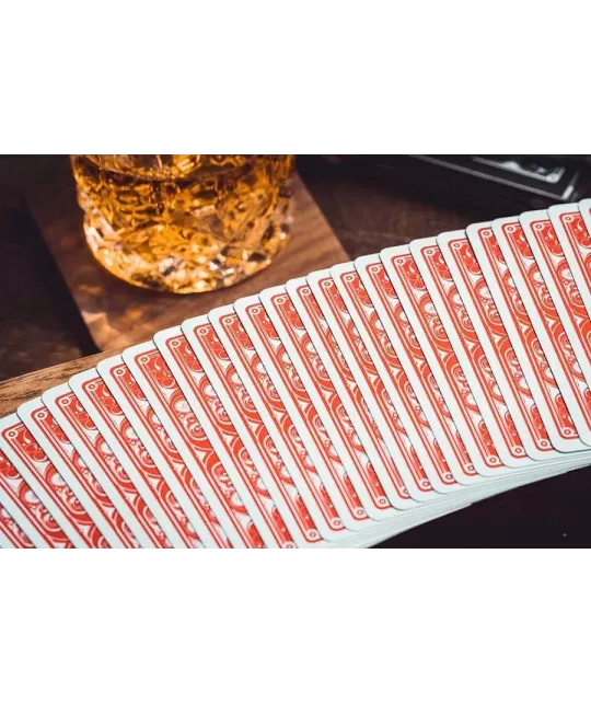 Smoke & Mirrors v8 Standard Red – Cărți de joc premium | Emagie.ro