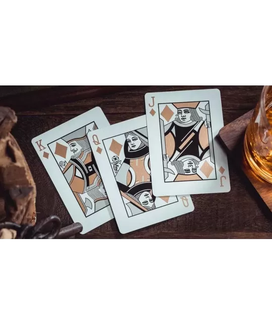 Smoke & Mirrors v8 Standard Gold – Cărți de joc premium | Emagie.ro