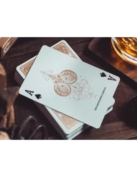 Smoke & Mirrors v8 Standard Gold – Cărți de joc premium | Emagie.ro