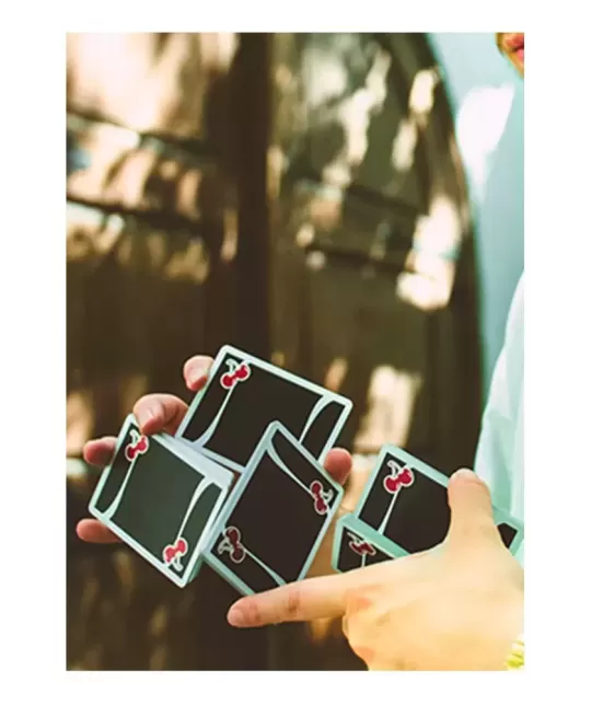 Cherry Casino V3 True Black – Cărți de joc premium | Emagie.ro