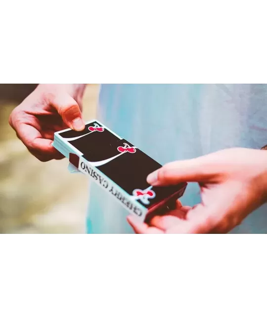 Cherry Casino V3 True Black – Cărți de joc premium | Emagie.ro