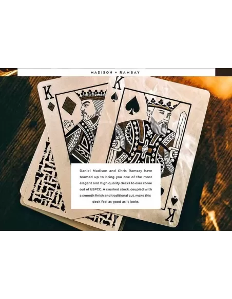 Knights by Ellusionist – Cărți de joc premium | Emagie.ro