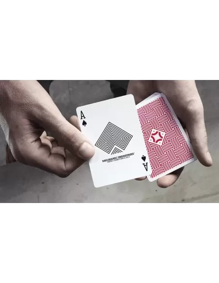 Mechanic Optricks Red – Cărți de joc premium | Emagie.ro