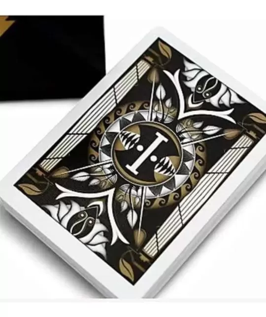 Titan Deck by Jose Morales – Cărți de joc premium | Emagie.ro