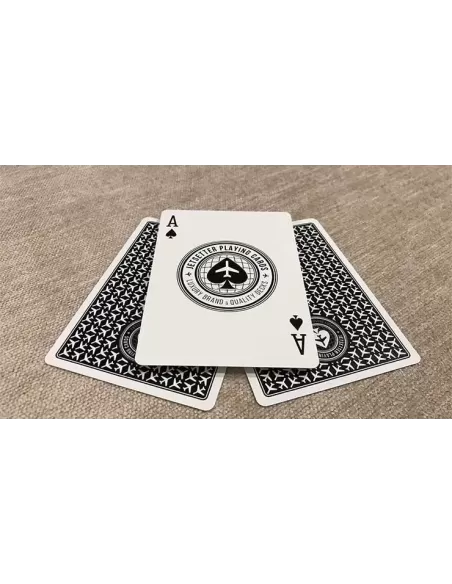 Premier Edition in Jet Black Private Reserve – Cărți de joc premium | Emagie.ro