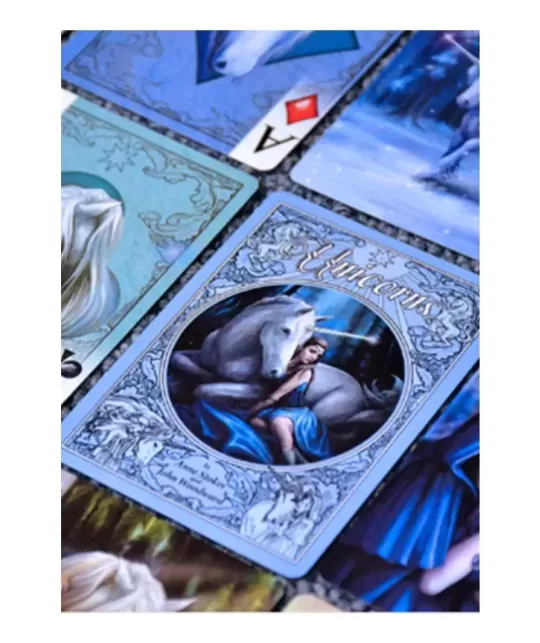 Bicycle Anne Stokes Unicorns – Cărți de joc premium | Emagie.ro