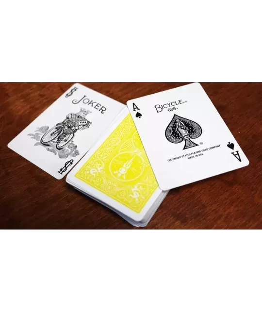 Bicycle Yellow – Premium playing cards | Emagie.ro