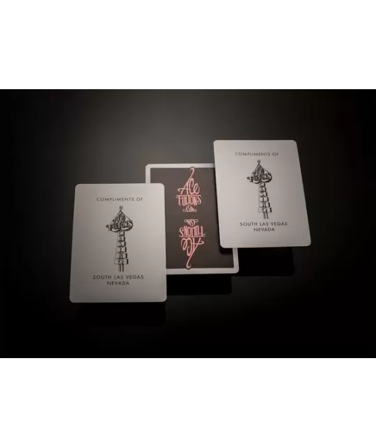 Ace Fulton Casino Femme Fatale Edition – Cărți de joc premium | Emagie.ro