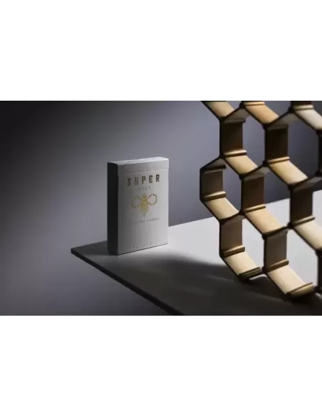 Super BEES – Cărți de joc premium | Emagie.ro