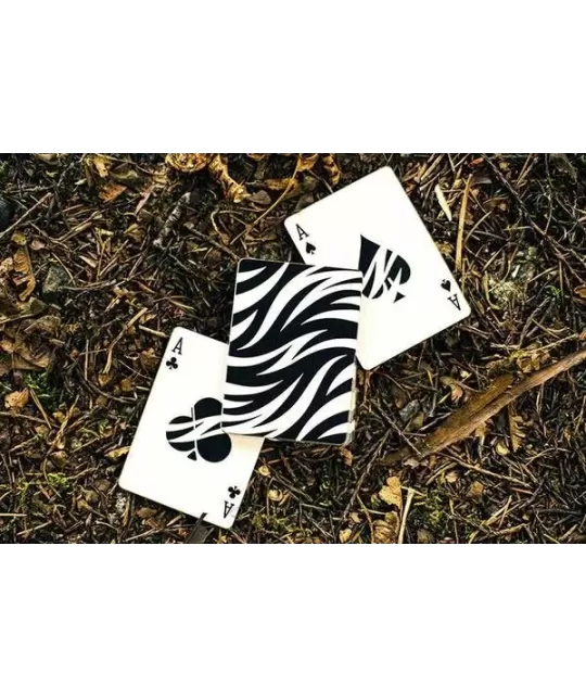 Z DECK – Premium playing cards | Emagie.ro