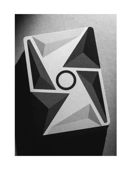 Virtuoso P1 Limited Edition – Cărți de joc premium | Emagie.ro