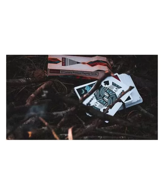 PEEK 15 by Ellusionist – Cărți de joc premium | Emagie.ro