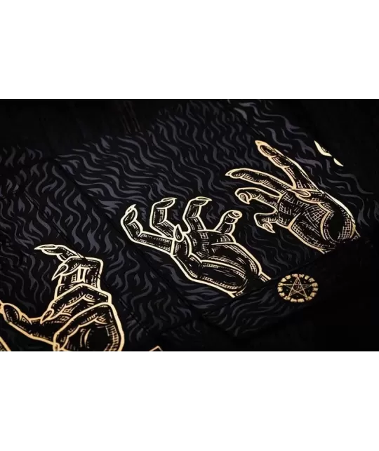 666 Gold Foil by Riffle Shuffle – Cărți de joc premium | Emagie.ro