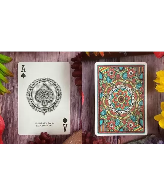 Broken Crowns – Cărți de joc premium | Emagie.ro