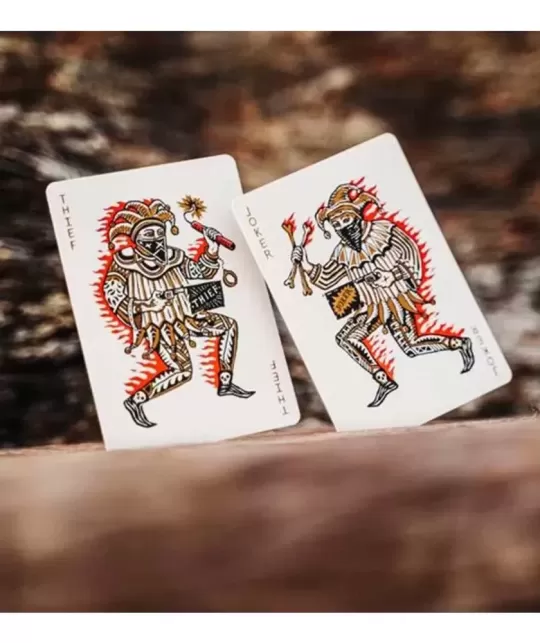 Dystopia – Cărți de joc premium | Emagie.ro