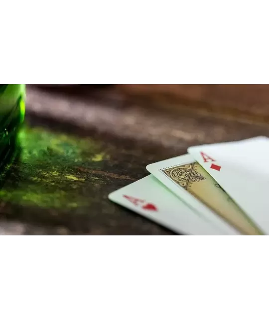 Limited Moonshine Vintage Elixir – Cărți de joc premium | Emagie.ro