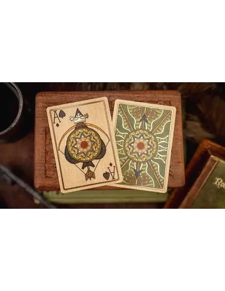 Robin Hood by Kings Wild – Cărți de joc premium | Emagie.ro