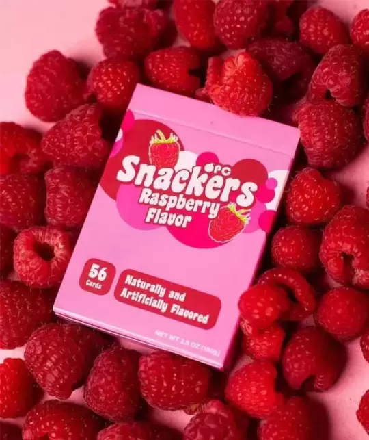 Raspberry Snackers V4 – Cărți de joc premium | Emagie.ro