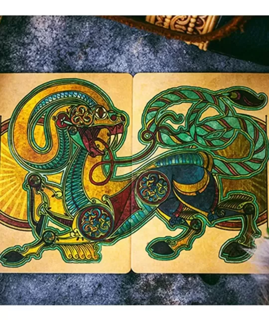 Arthurian by Kings Wild – Cărți de joc premium | Emagie.ro