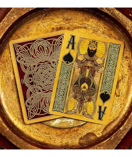 Arthurian by Kings Wild – Cărți de joc premium | Emagie.ro