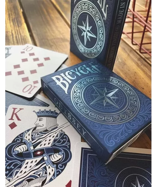 Bicycle Odyssey – Cărți de joc premium | Emagie.ro